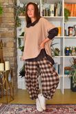 Nora Brushed Cotton Gingham Classic Barrel Pant Coffee Bean
